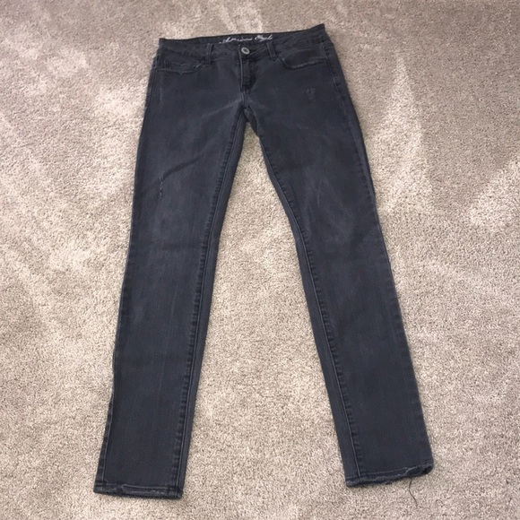 American Eagle size 2 Skinny jeans - Picture 2 of 6